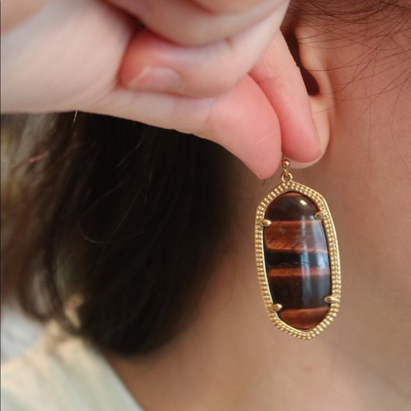 Kendra Scott - Picture 1 of 3